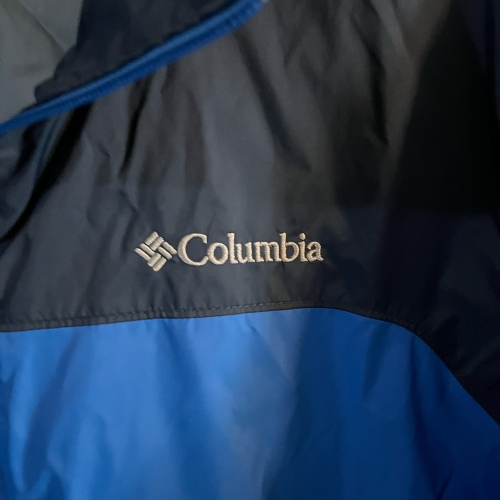 Columbia Blue and Black Windbreaker Jacket - Picture 3 of 4